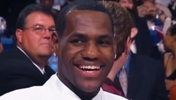 华尔街敢押注詹姆斯30年？从3亿美元融资看詹姆斯背后的商业帝国!